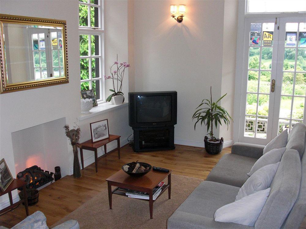 מרת'יר טידפיל Llwyn Onn Guest House מראה חיצוני תמונה